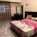 Ezzat Salama Abbas Al Akkad Hotel