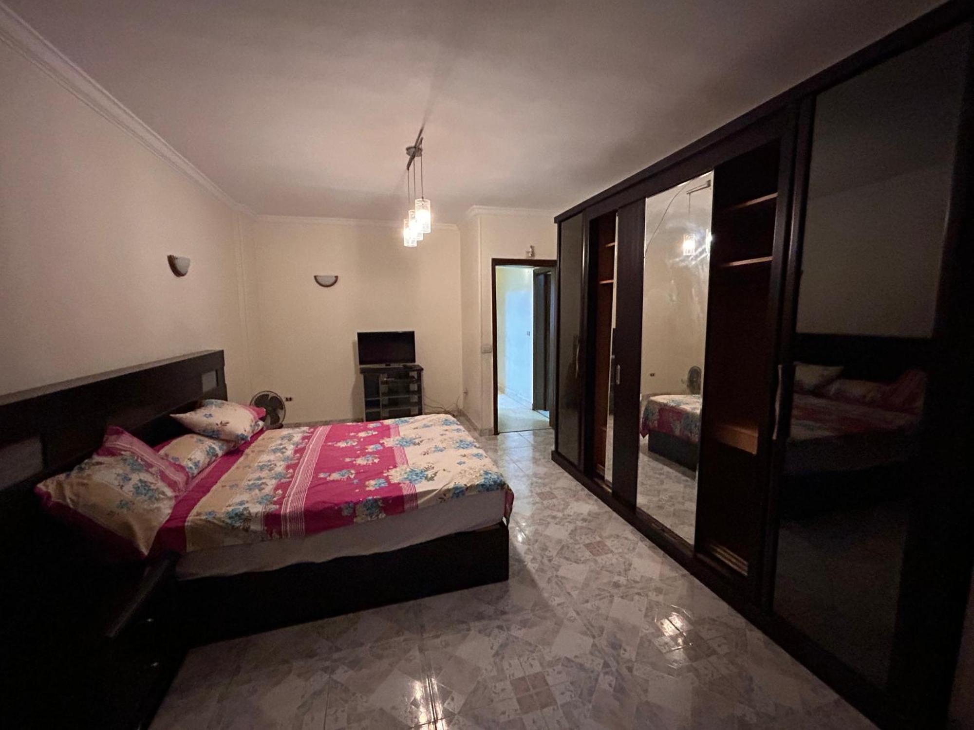 Ezzat Salama Abbas Al Akkad Apartment Cairo
